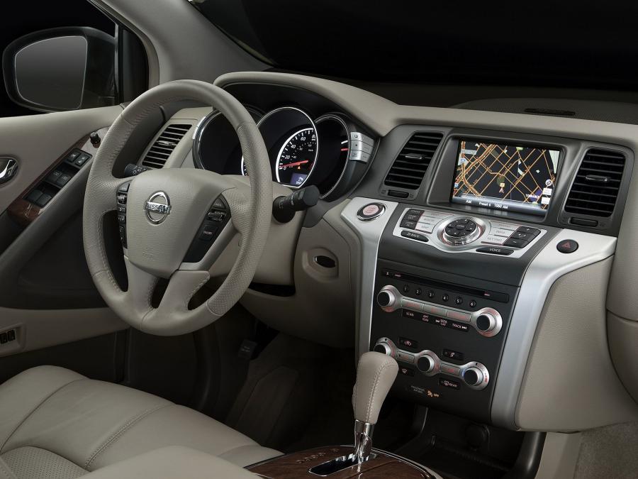  Nissan Murano LE 2010 года  (US) (фото 2 из 11)